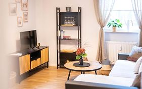 TONI Charming Apartment im idyllischem Villenviertel mit Netflix